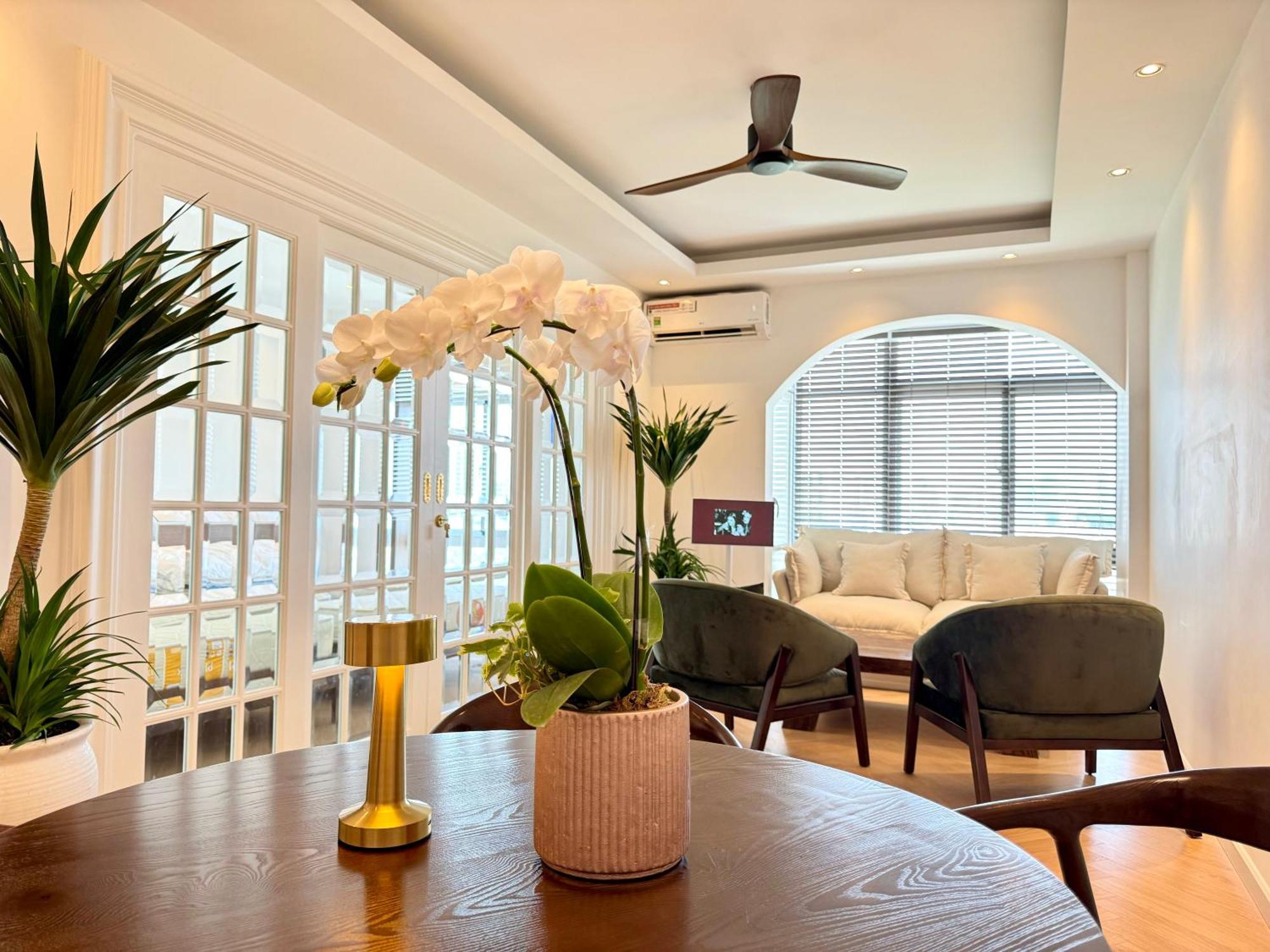 Căn hộ Cozy Unit In District 7 In Korea Town, Phu My Hung With Bitexco View *